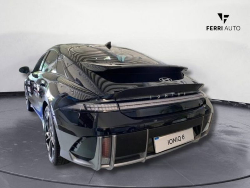 Hyundai Ioniq 5 nuova a Udine (5)