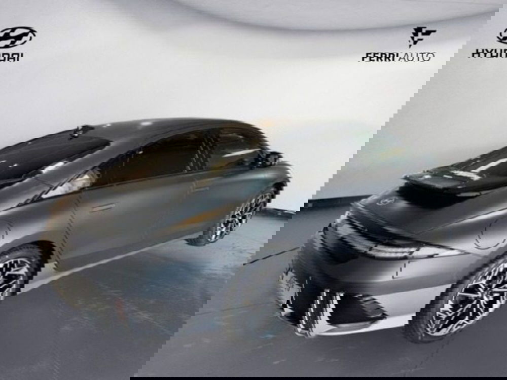 Hyundai Ioniq 5 nuova a Udine (4)