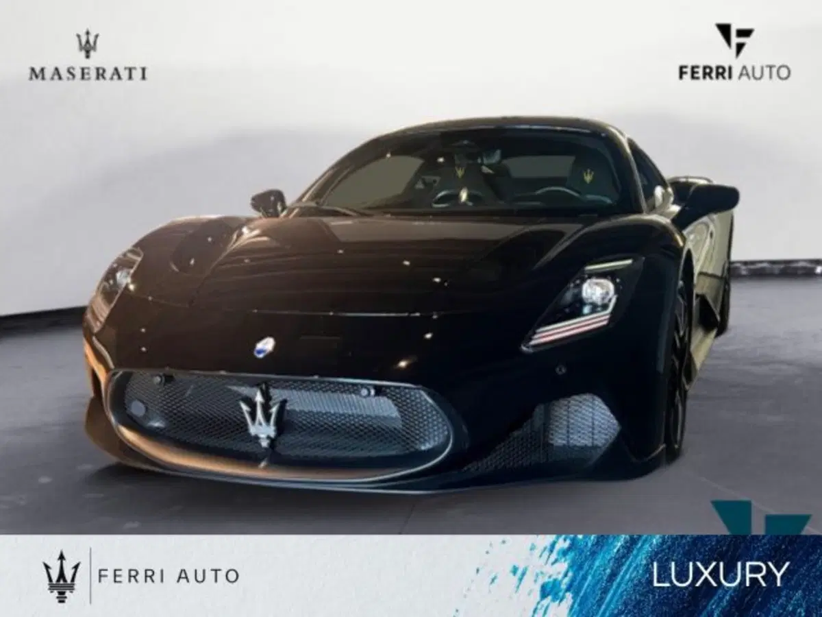 Maserati MC20 nuova a Udine