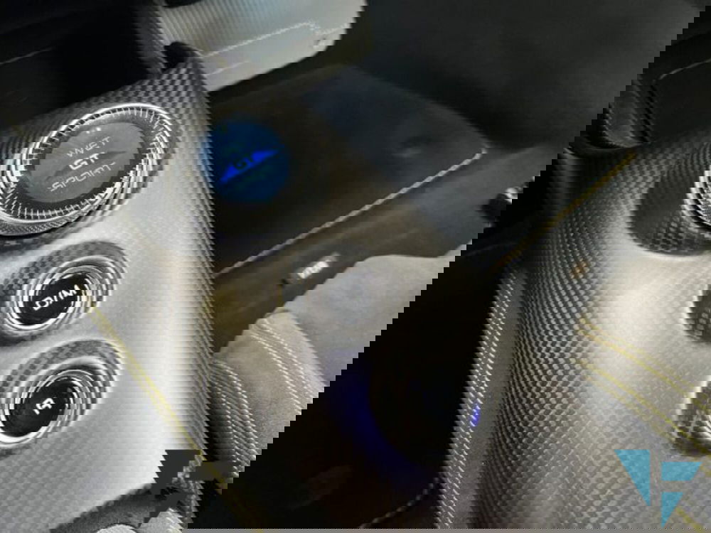 Maserati MC20 nuova a Udine (11)