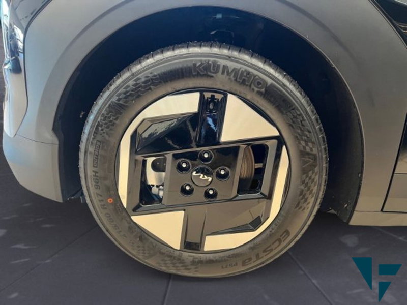 Kia EV3 nuova a Udine (14)