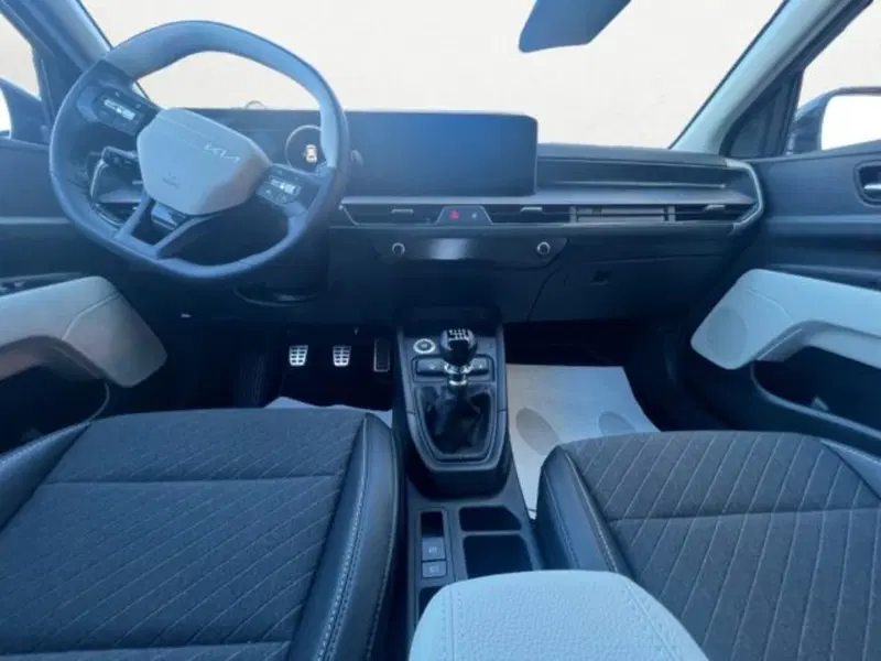 Kia Stonic nuova a Udine (8)