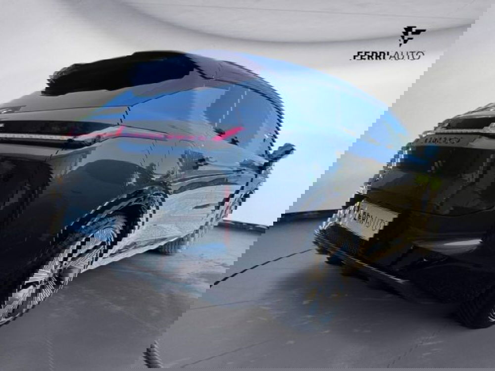 Lynk & Co 08 nuova a Udine (4)