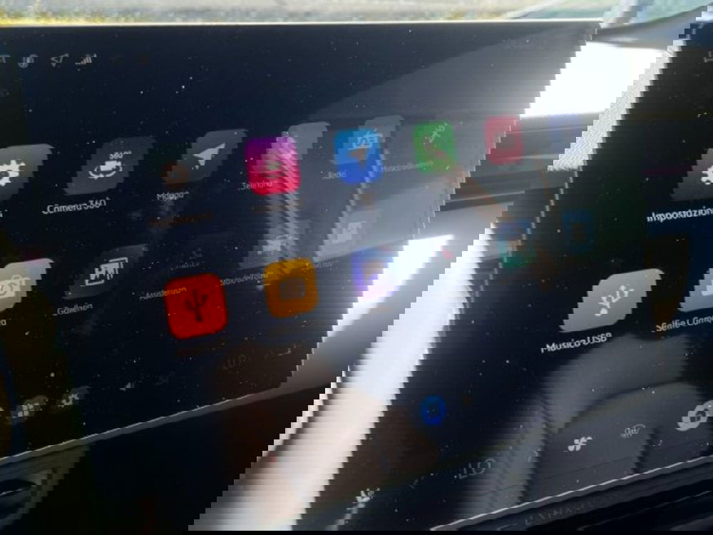 Lynk & Co 02 nuova a Udine (13)