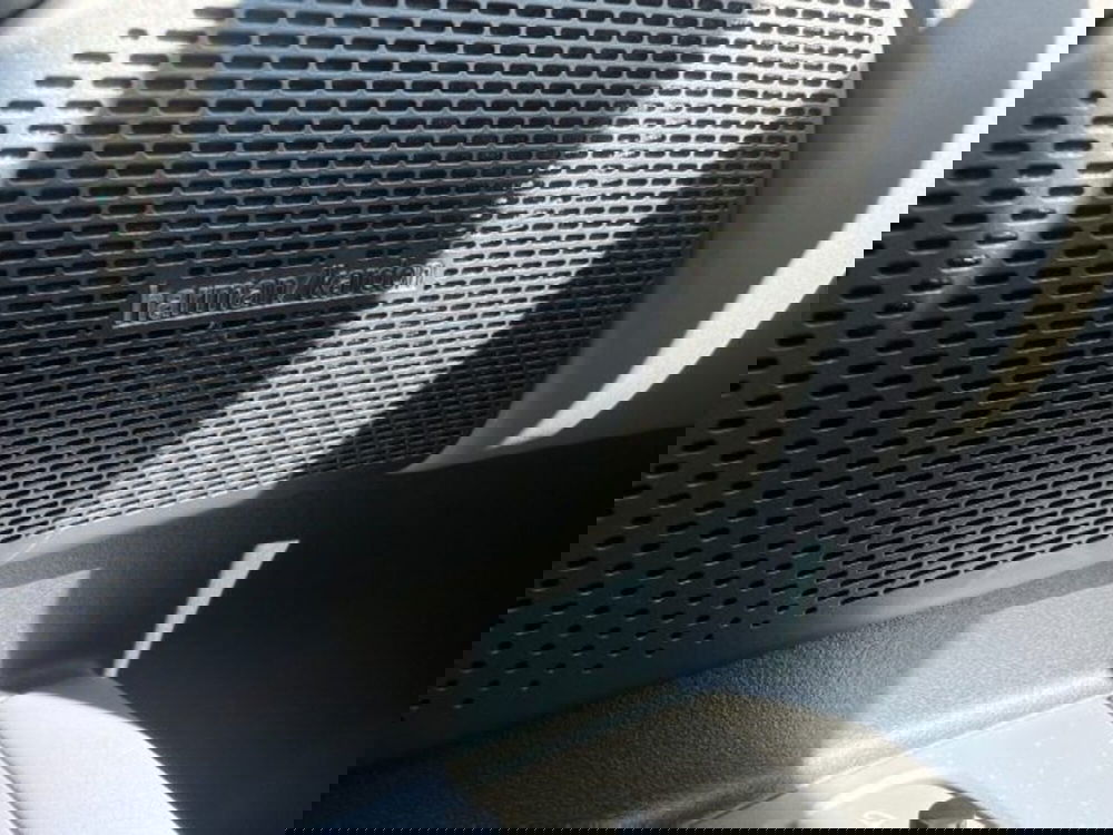 Lynk & Co 02 nuova a Udine (16)