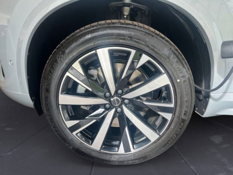 Volvo XC90 nuova a Udine (12)
