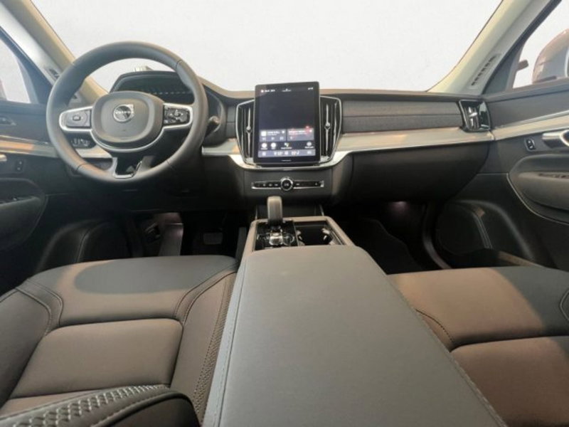 Volvo XC90 nuova a Udine (8)