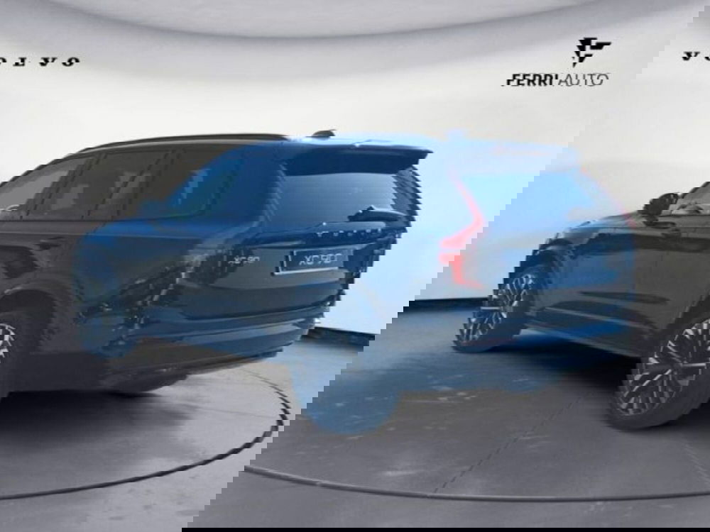 Volvo XC90 nuova a Udine (8)