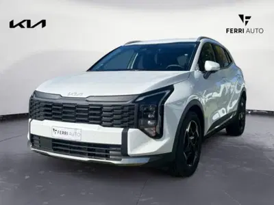 Kia Sportage 1.6 t-gdi hev Style 2wd at6 nuova a Tavagnacco