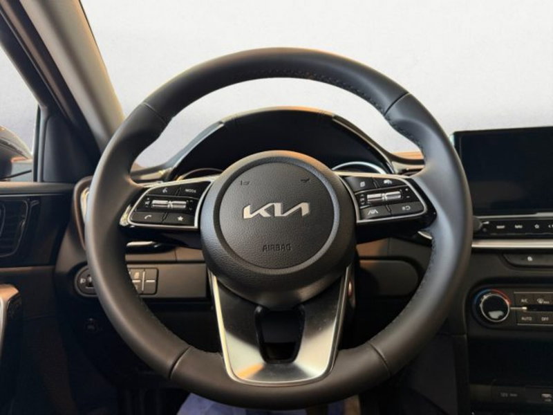 Kia XCeed nuova a Udine (8)