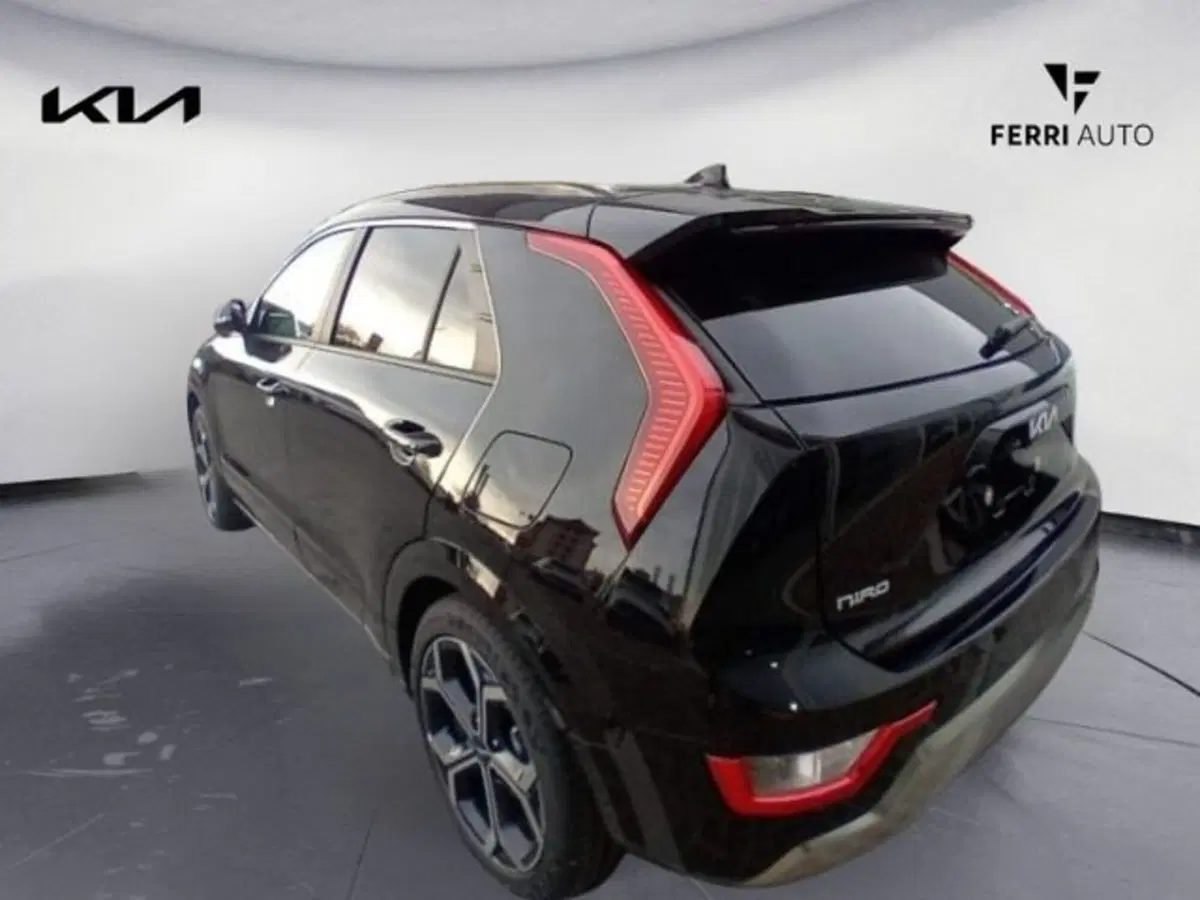 Kia Niro nuova a Udine (4)