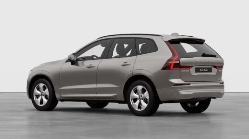 Volvo XC60 nuova a Udine (3)