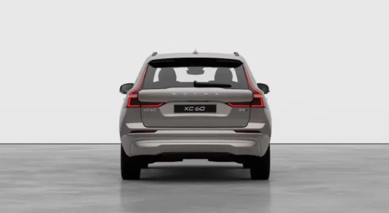 Volvo XC60 nuova a Udine (4)