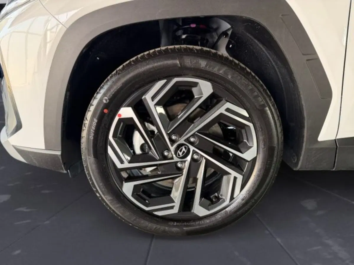 Hyundai Tucson nuova a Udine (16)