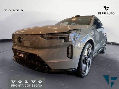 Volvo EX90 twin motor Ultra awd nuova a Tavagnacco