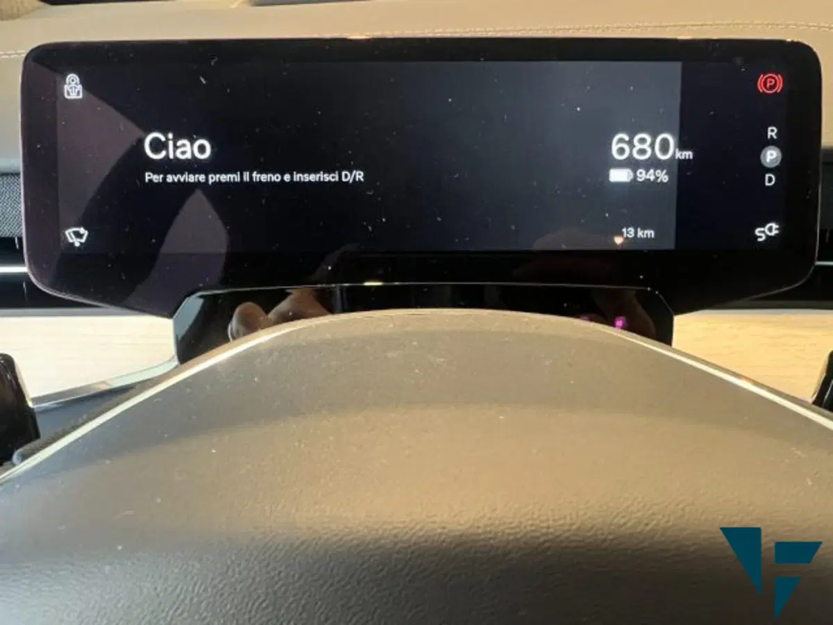 Volvo EX90 nuova a Udine (12)