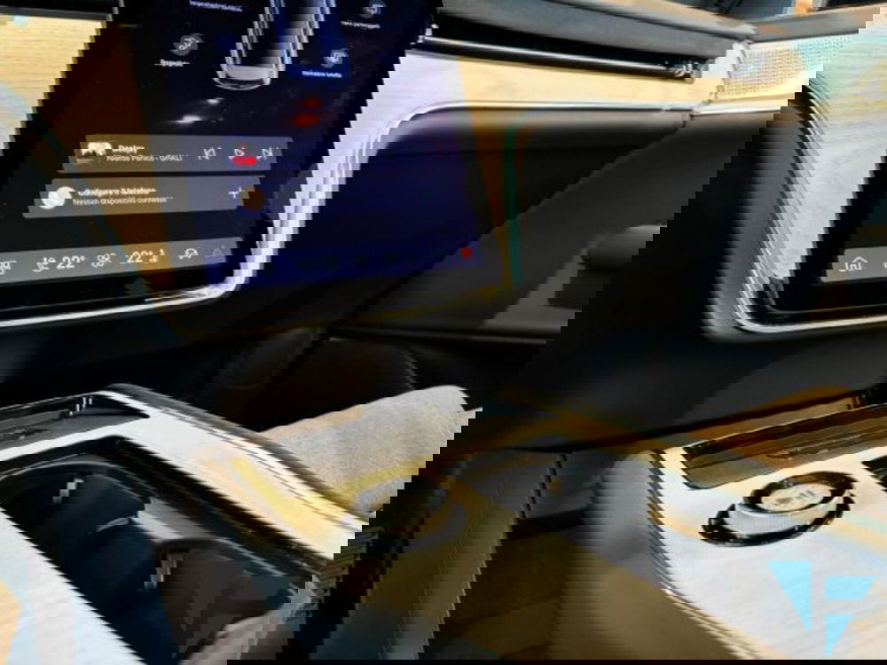 Volvo EX90 nuova a Udine (13)