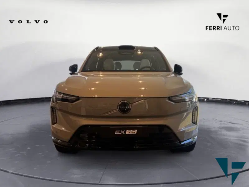 Volvo EX90 nuova a Udine (3)