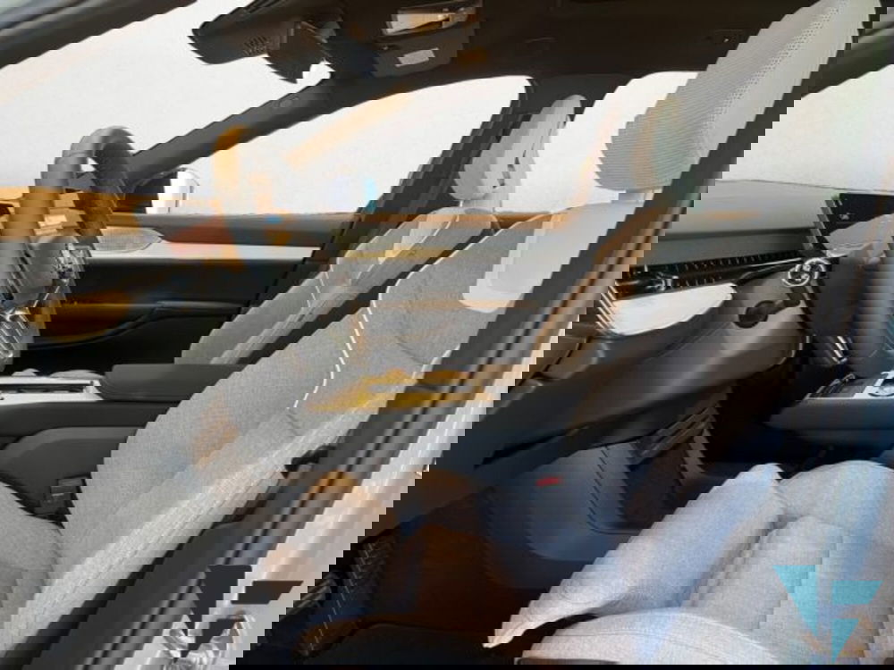 Volvo EX90 nuova a Udine (7)