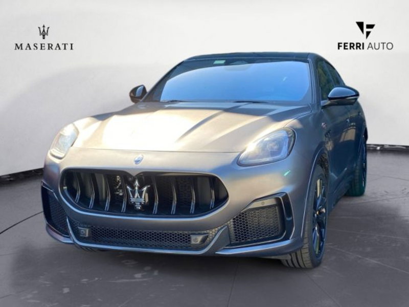 Maserati Grecale nuova a Udine (2)