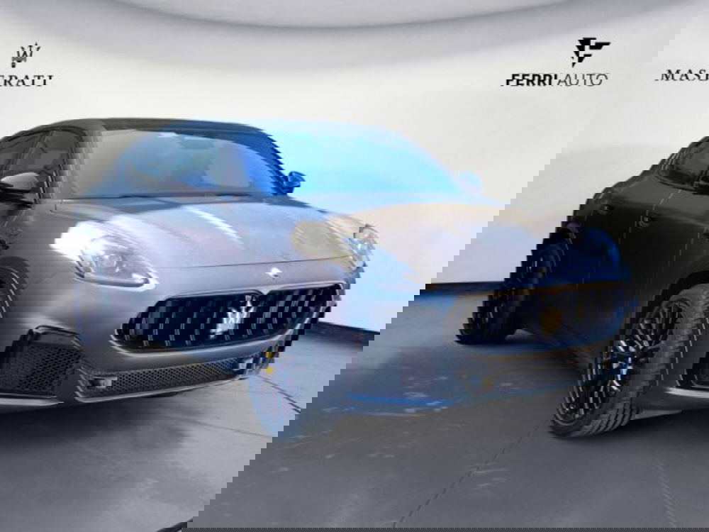 Maserati Grecale nuova a Udine (4)