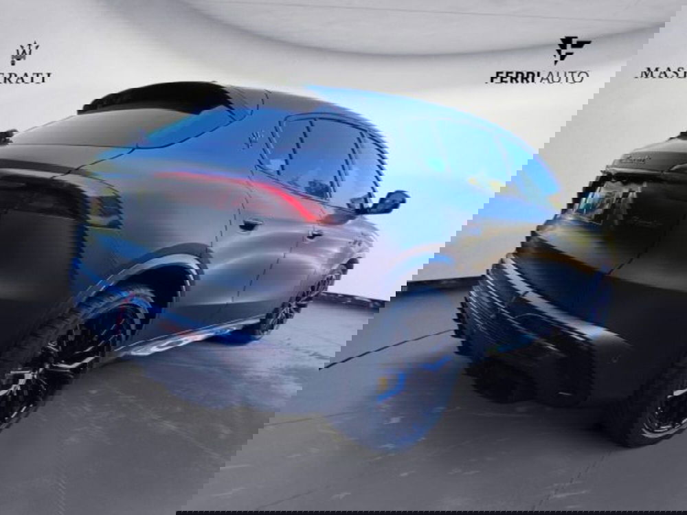 Maserati Grecale nuova a Udine (6)