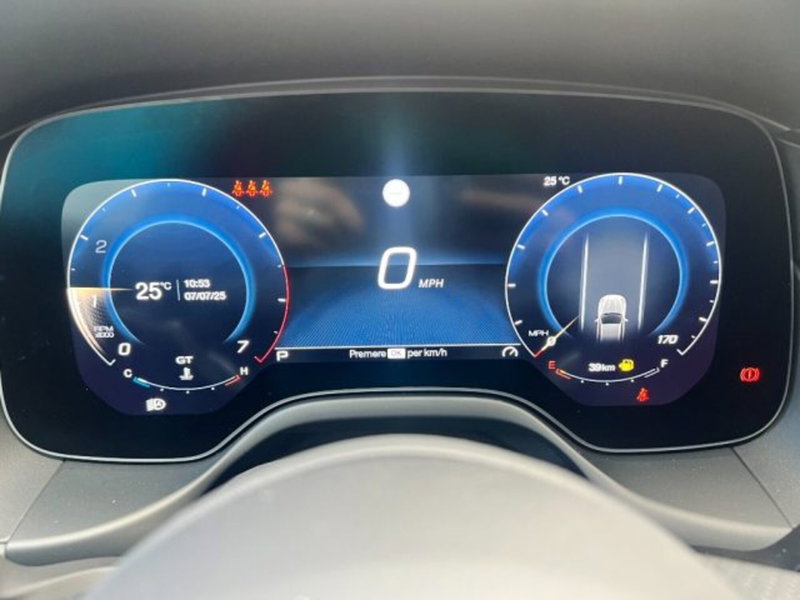 Maserati Grecale nuova a Udine (10)