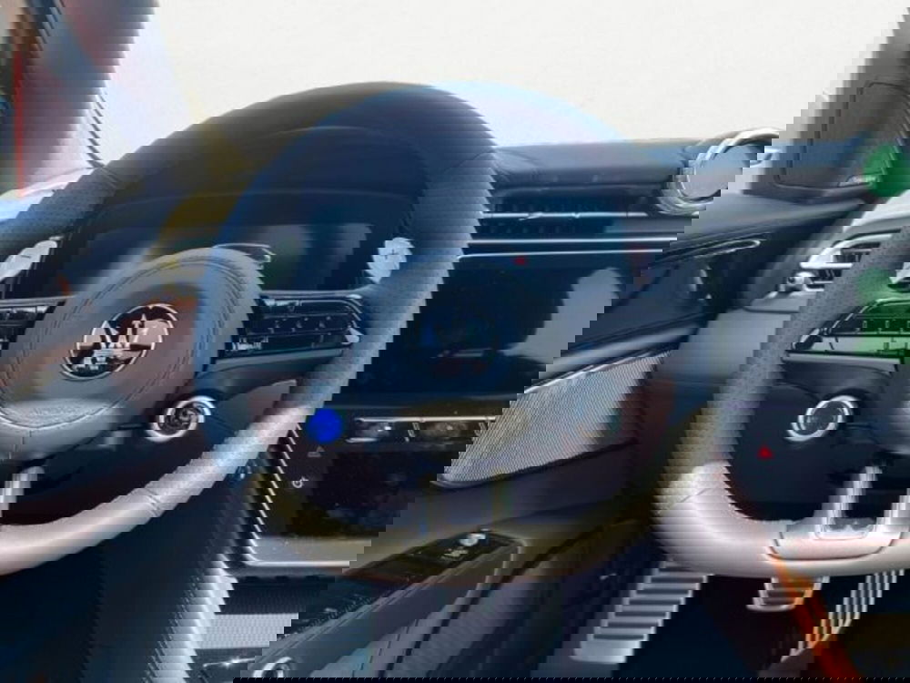 Maserati Grecale nuova a Udine (11)