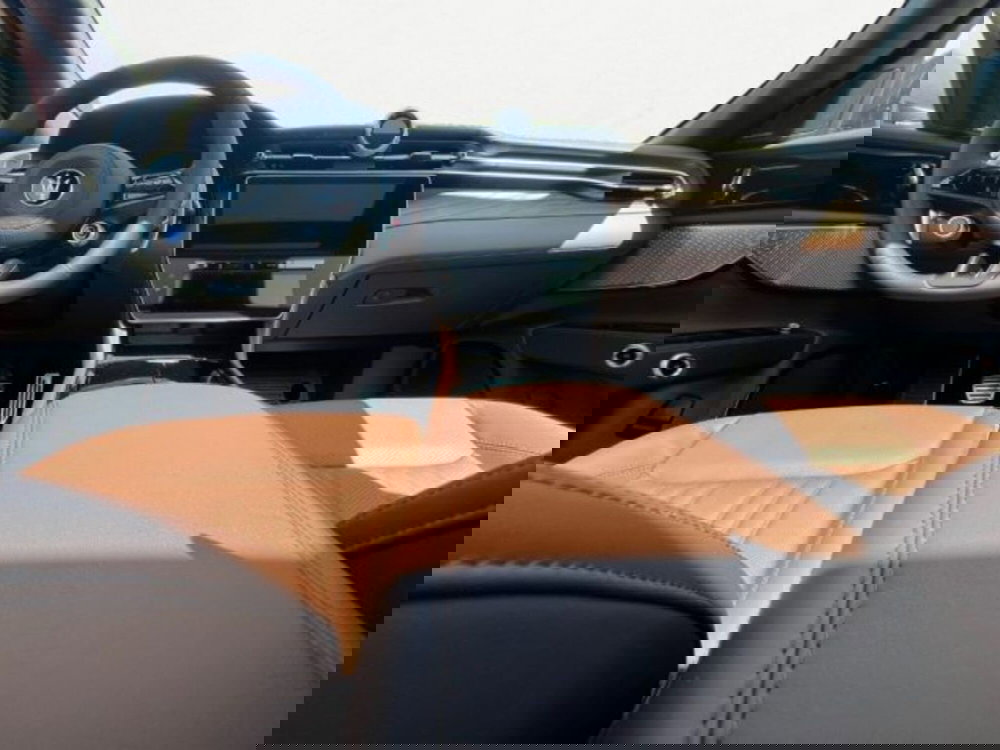 Maserati Grecale nuova a Udine (12)