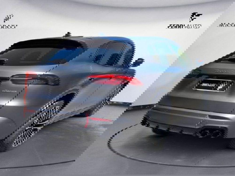 Maserati Grecale nuova a Udine (5)