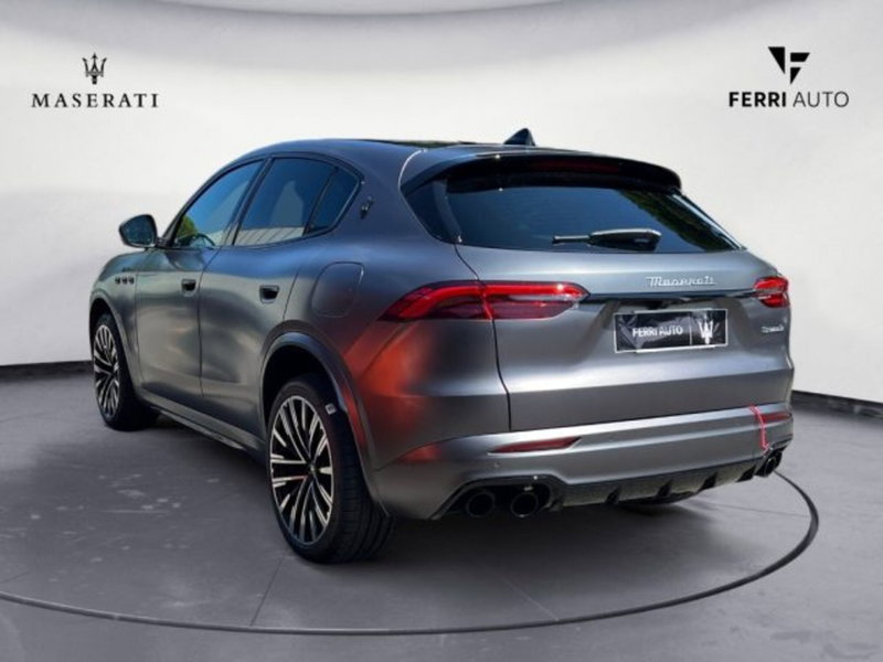 Maserati Grecale nuova a Udine (7)