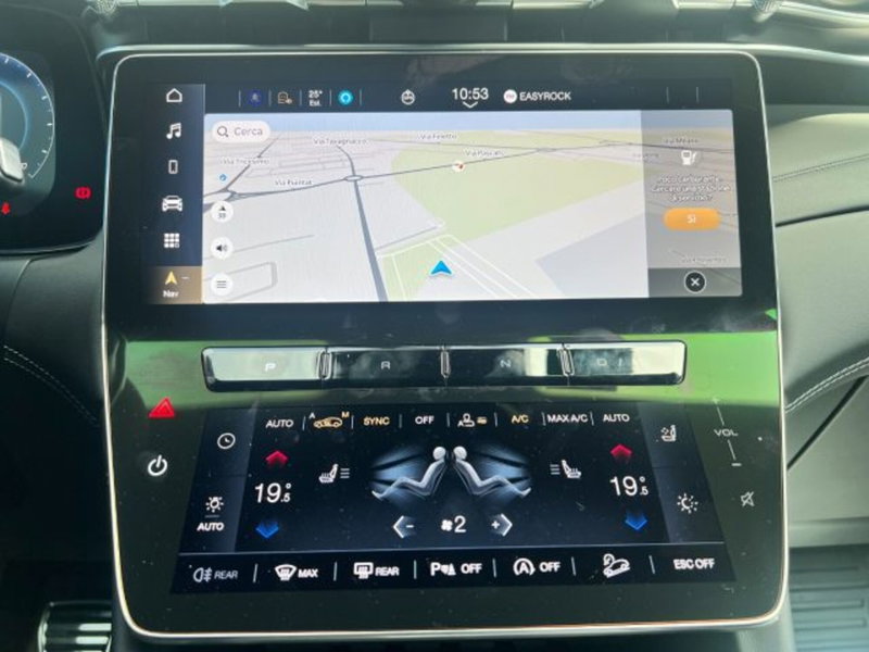 Maserati Grecale nuova a Udine (13)