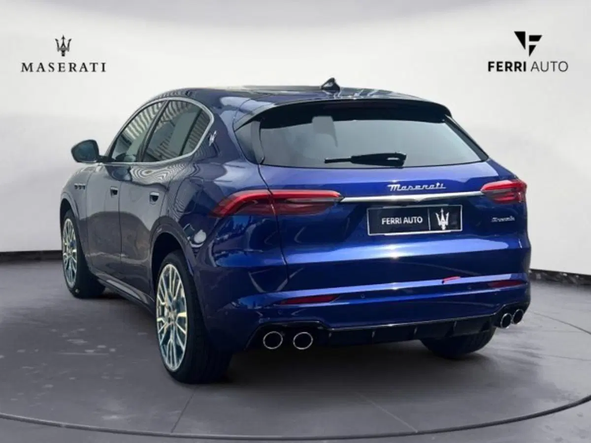 Maserati Grecale nuova a Udine (5)