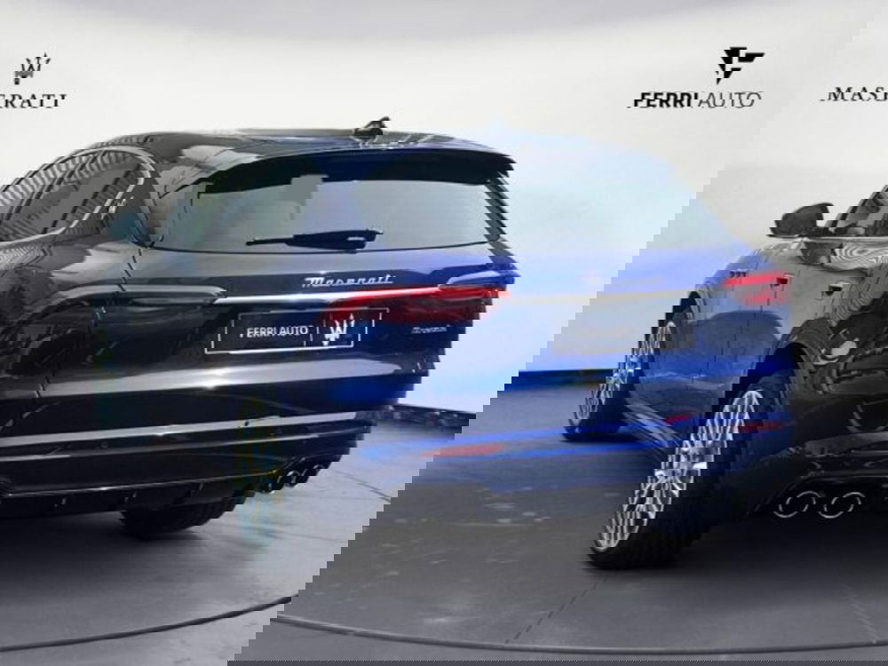 Maserati Grecale nuova a Udine (5)