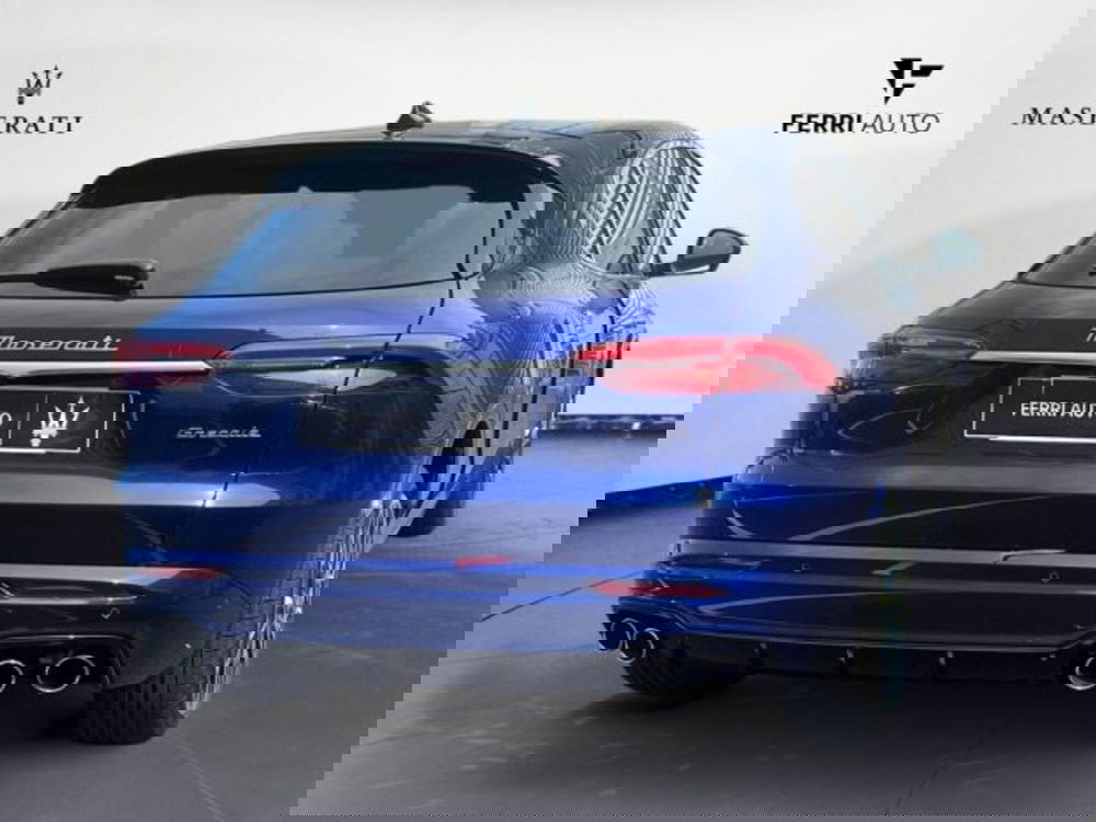 Maserati Grecale nuova a Udine (7)