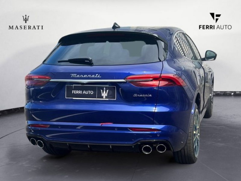 Maserati Grecale nuova a Udine (7)