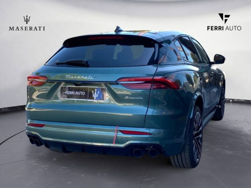 Maserati Grecale nuova a Udine (5)