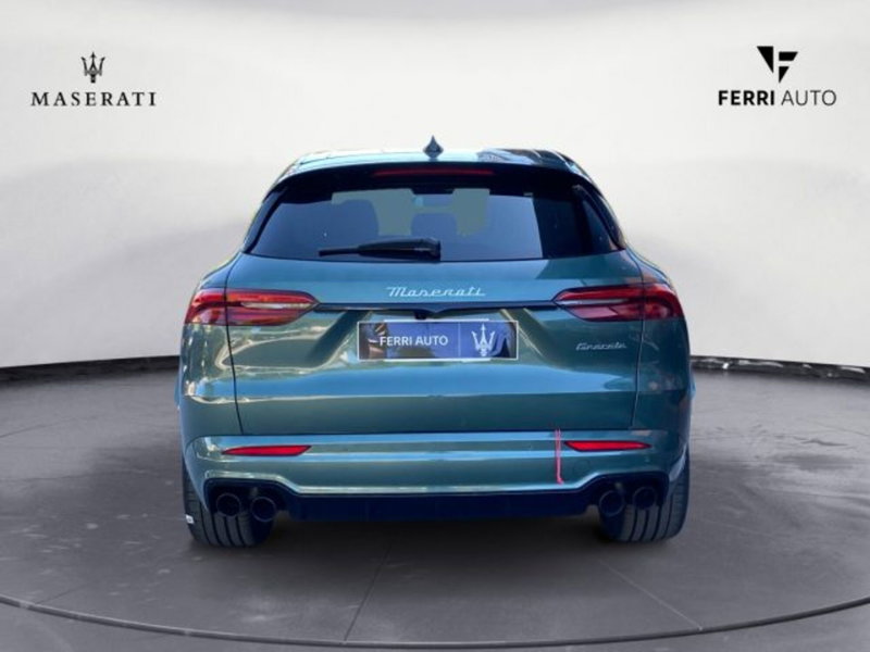 Maserati Grecale nuova a Udine (6)
