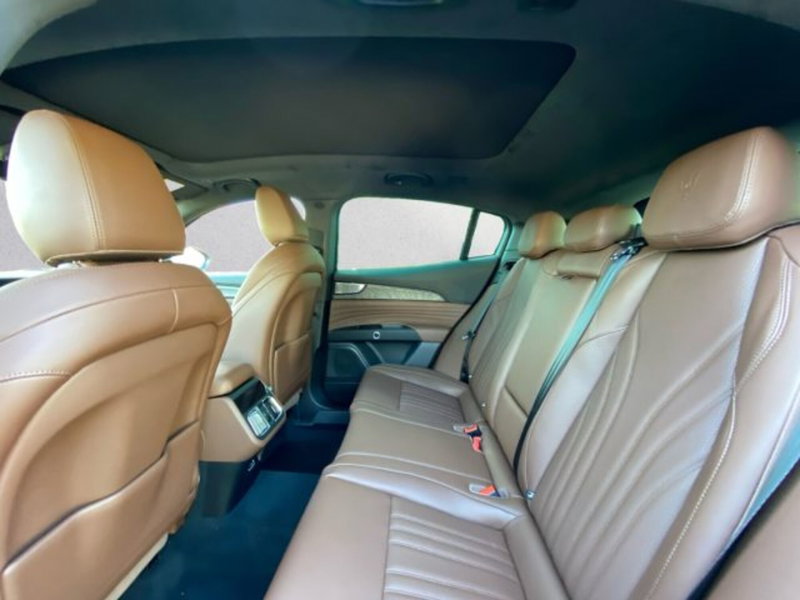 Maserati Grecale nuova a Udine (9)