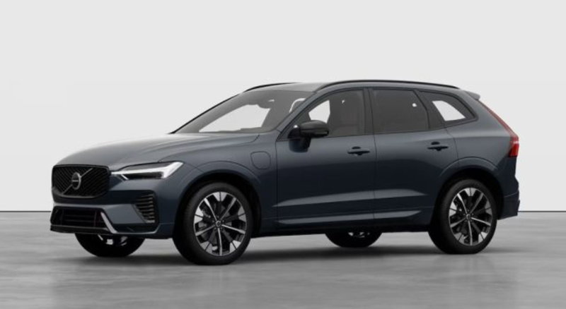 Volvo XC60 nuova a Udine