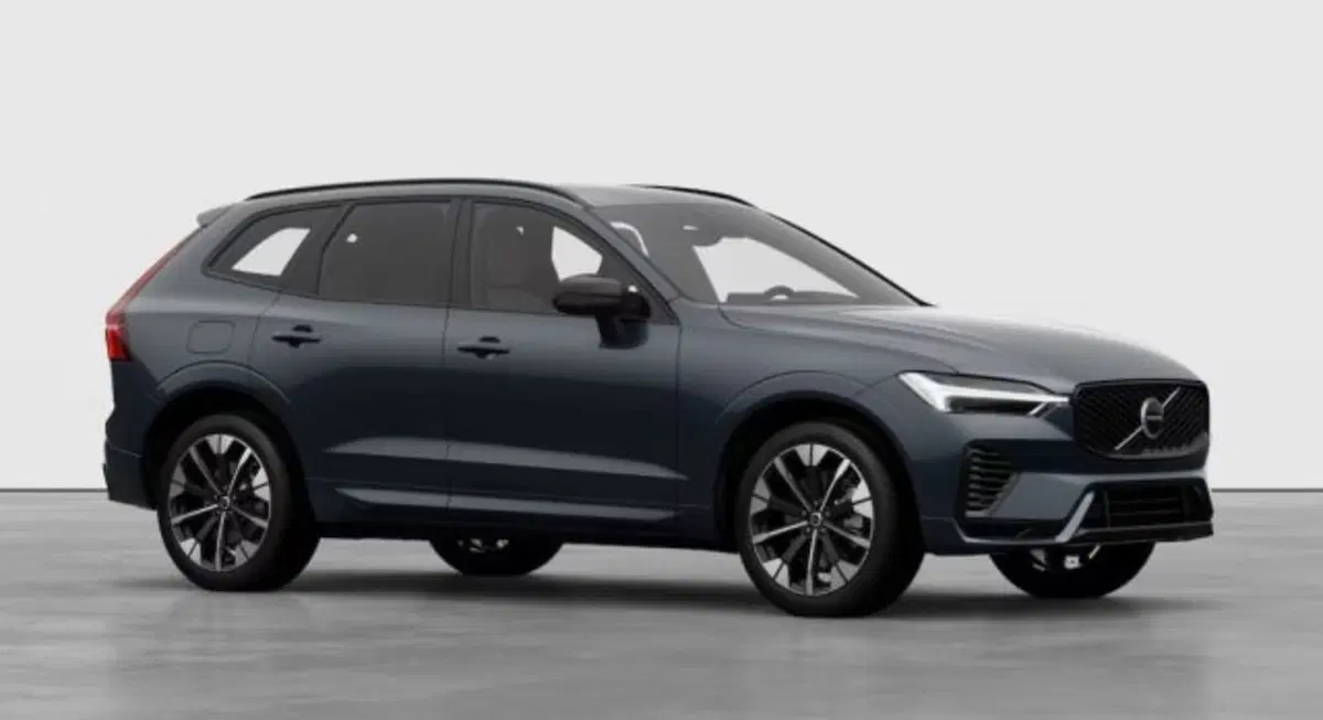Volvo XC60 nuova a Udine (3)