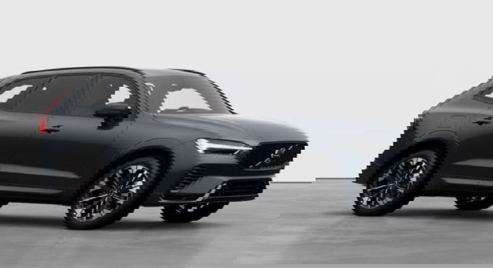 Volvo XC60 nuova a Udine (2)