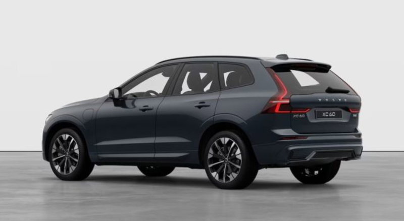 Volvo XC60 nuova a Udine (3)