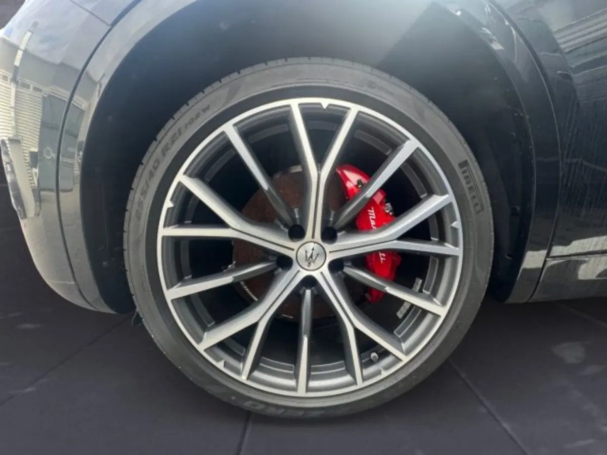 Maserati Grecale usata a Udine (14)