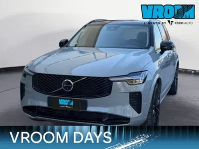 Volvo XC90 T8 Recharge AWD Plug-in Hybrid aut. 7 posti Core del 2025 usata a Tavagnacco