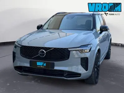 Volvo XC90 T8 Recharge AWD Plug-in Hybrid aut. 7 posti Core del 2025 usata a Tavagnacco