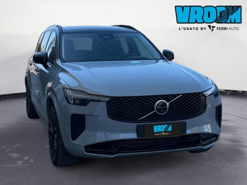 Volvo XC90 usata a Udine (3)