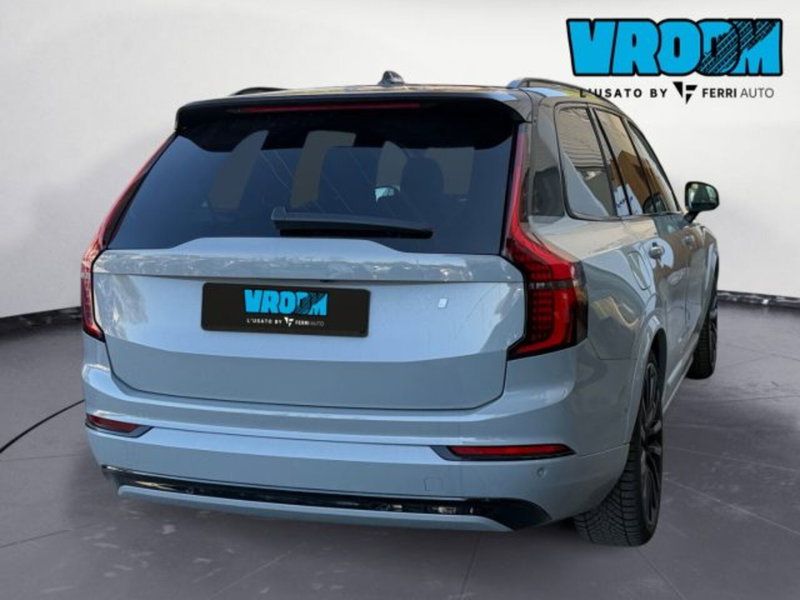 Volvo XC90 usata a Udine (4)