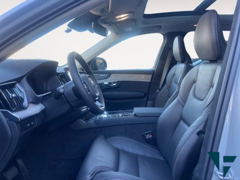Volvo XC90 usata a Udine (7)
