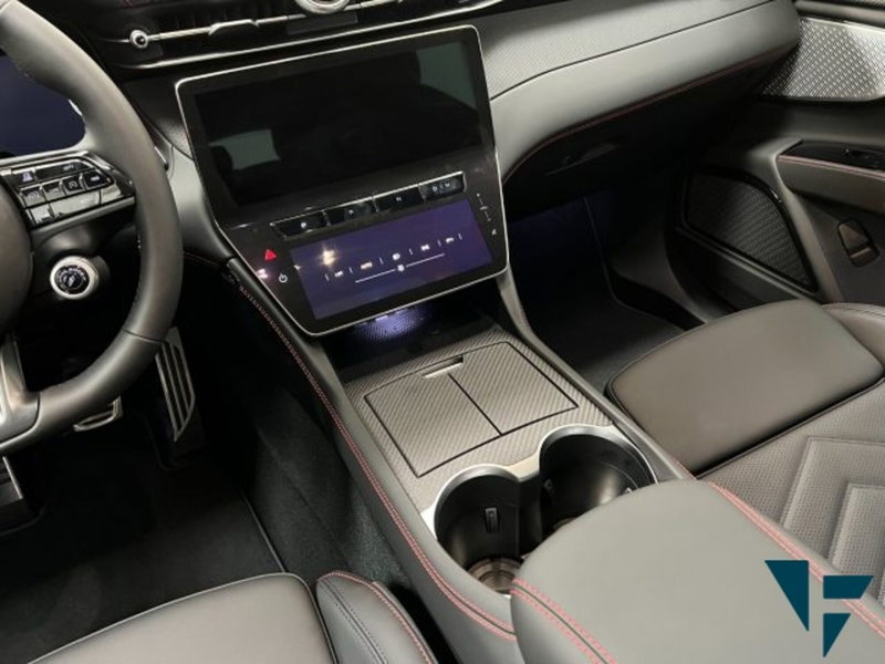 Maserati Grecale usata a Udine (19)